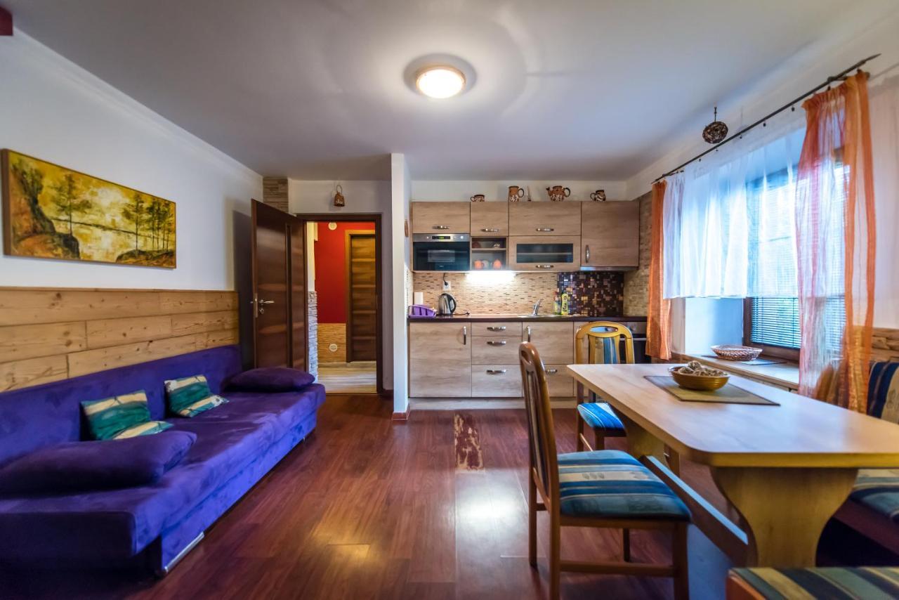 Apartmany Domino Zelezna Ruda Exterior photo